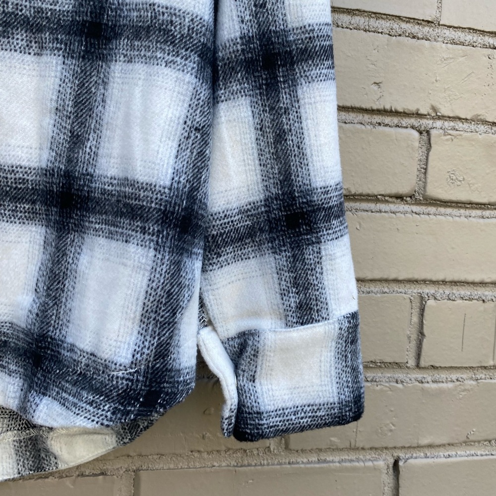 Plaid Shacket! 🤍🖤 - Picture 3 of 6
